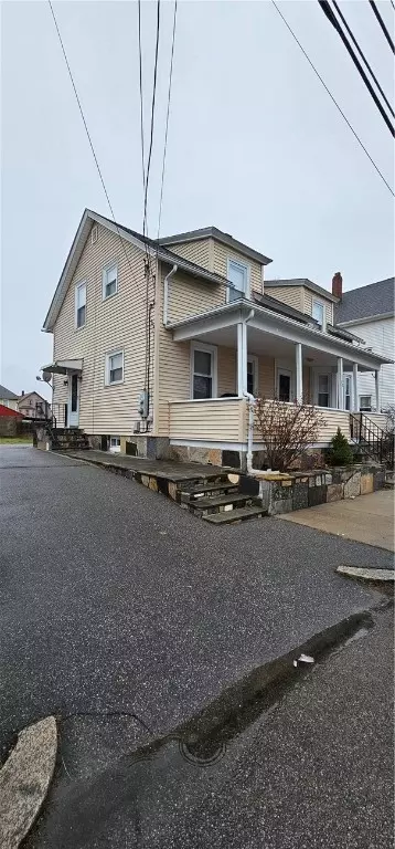 20 Norris Ave, Pawtucket, RI 02861