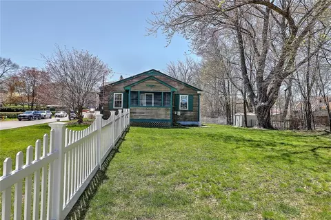 Exterior - 52 Lexington St, Woonsocket, RI 02895 photo 14 of 14