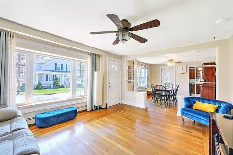 Living - 52 Lexington St, Woonsocket, RI 02895 photo 1 of 6