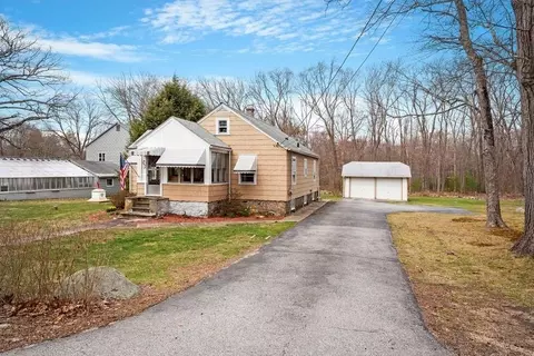 2192 Victory Hwy, Burrillville, RI 02826