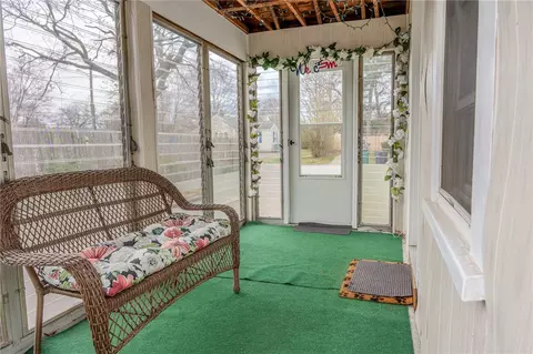 Exterior - 11 Largo Rd, Warwick, RI 02886 photo 2 of 8
