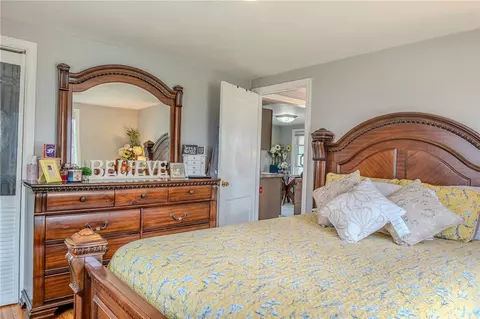 Bedroom - 11 Largo Rd, Warwick, RI 02886 photo 2 of 3