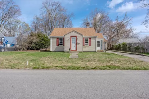 Exterior - 11 Largo Rd, Warwick, RI 02886 photo 8 of 8