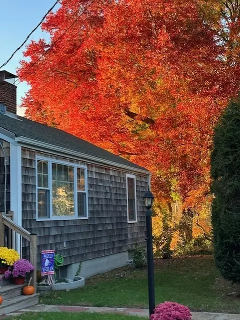 Exterior - 18 Maple Root Rd, Coventry, RI 02816 photo 9 of 11