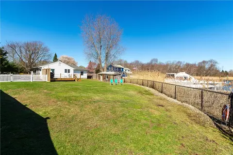 Exterior - 12 Waterfront Dr, Warwick, RI 02889 photo 11 of 11