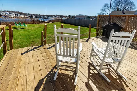 Exterior - 12 Waterfront Dr, Warwick, RI 02889 photo 10 of 11