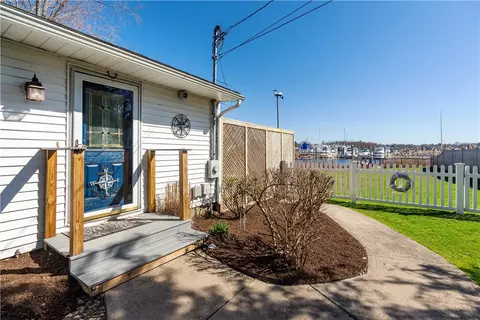 Exterior - 12 Waterfront Dr, Warwick, RI 02889 photo 5 of 11