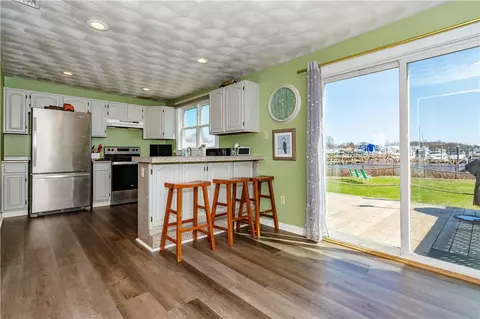 Kitchen - 12 Waterfront Dr, Warwick, RI 02889 photo 1 of 5
