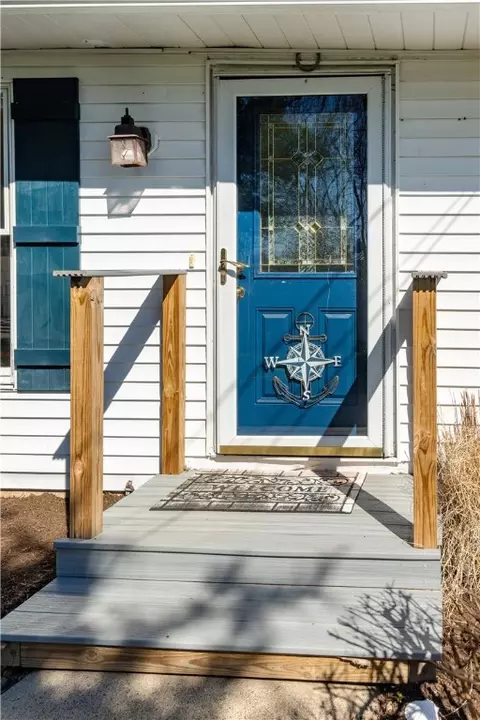 Entry Way - 12 Waterfront Dr, Warwick, RI 02889 photo 1 of 3