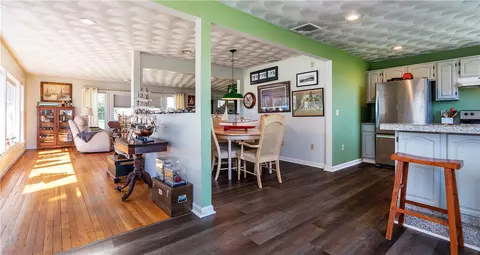 Dining - 12 Waterfront Dr, Warwick, RI 02889 photo 2 of 2