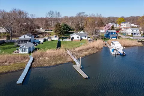 View/Area - 12 Waterfront Dr, Warwick, RI 02889 photo 10 of 11