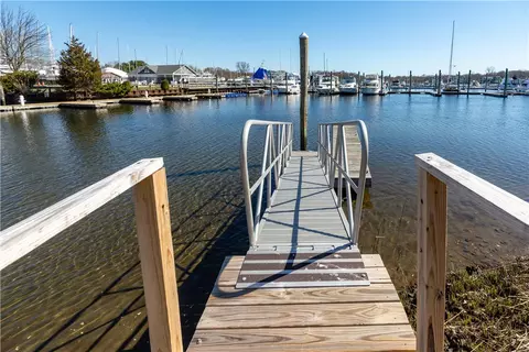 View/Area - 12 Waterfront Dr, Warwick, RI 02889 photo 7 of 11