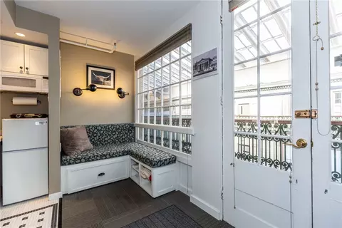 65 Weybosset St #307, Providence, RI 02903