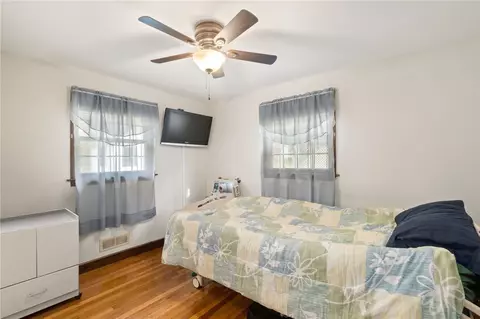 Bedroom - 59 Halsey Rd, Woonsocket, RI 02895 photo 3 of 6
