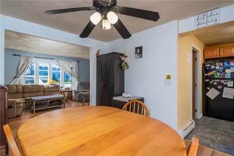 95 Reed St, Warwick, RI 02886 photo 13