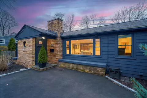 850 Narragansett Pkwy, Warwick, RI 02888