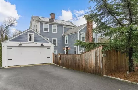 45 Greenwood Ave, East Providence, RI 02916