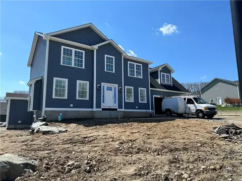 40 Abatecola Way, Johnston, RI 02919