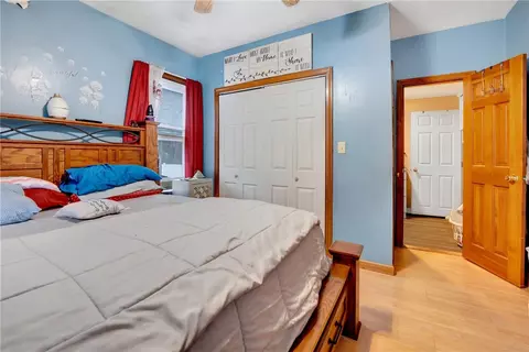 Bedroom - 527 Fairmount St, Woonsocket, RI 02895 photo 4 of 13