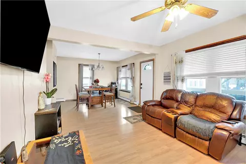 Living - 527 Fairmount St, Woonsocket, RI 02895 photo 3 of 6