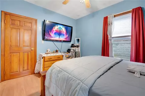 Bedroom - 527 Fairmount St, Woonsocket, RI 02895 photo 3 of 13