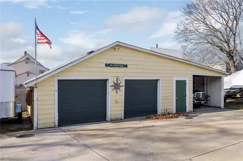 Exterior - 113 Cleveland St, Woonsocket, RI 02895 photo 6 of 11