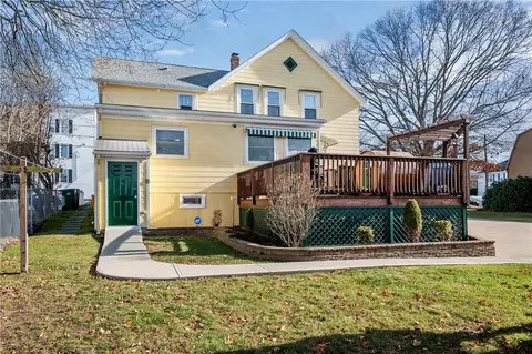 Exterior - 113 Cleveland St, Woonsocket, RI 02895 photo 4 of 11