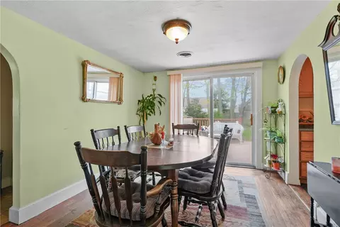 11 Haswill St, Warwick, RI 02889 photo 6