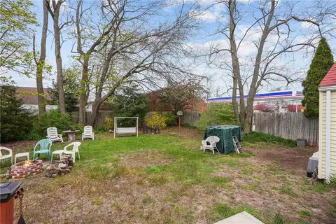 11 Haswill St, Warwick, RI 02889 photo 40