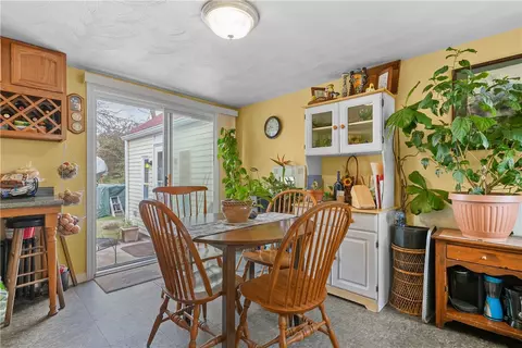 11 Haswill St, Warwick, RI 02889 photo 19