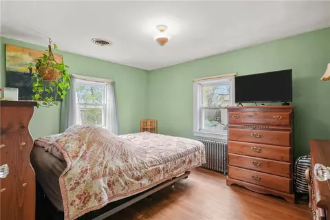 11 Haswill St, Warwick, RI 02889 photo 11
