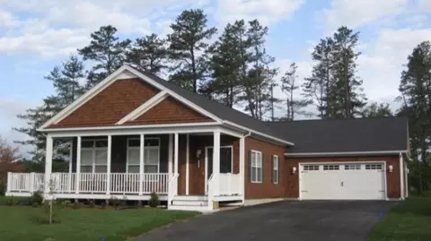 44 Birdie Ct #44, South Kingstown, RI 02879