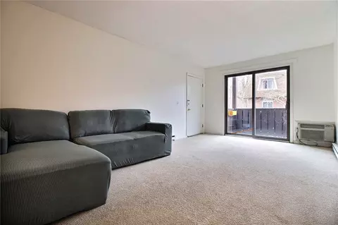 27 School St #3, Westerly, RI 02891 photo 5