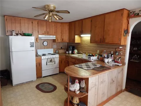 Kitchen - 3 Bowdish Way, Glocester, RI 02814 photo 1 of 1