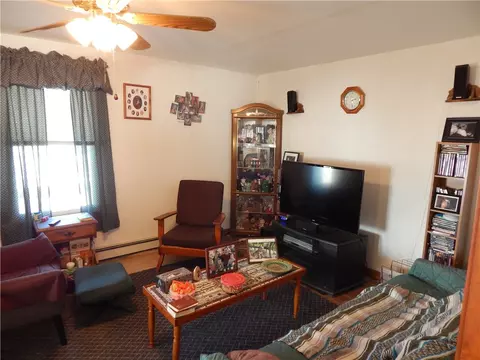 Living - 3 Bowdish Way, Glocester, RI 02814 photo 1 of 4