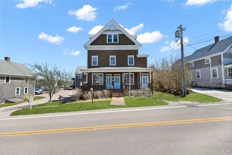 27 High St #4, Block Island, RI 02807