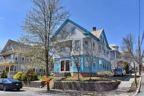 434 Morris Ave, Providence, RI 02906
