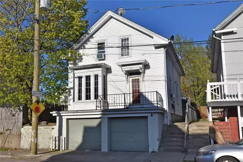 59 Webster Ave, Providence, RI 02909