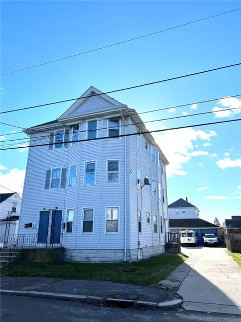 169 Hughes Ave, Pawtucket, RI 02861