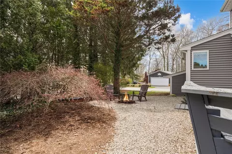 Exterior - 19 Prudence Ln, Warren, RI 02885 photo 9 of 10