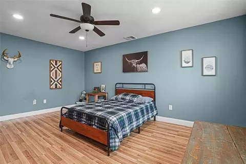 Bedroom - 19 Prudence Ln, Warren, RI 02885 photo 9 of 13
