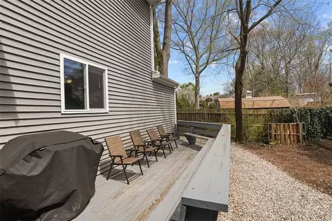 Exterior - 19 Prudence Ln, Warren, RI 02885 photo 7 of 10