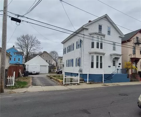 19 Rye St, Providence, RI 02909