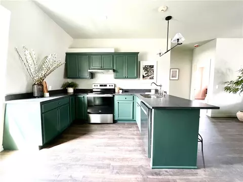 1489 Westminster St #7, Providence, RI 02909