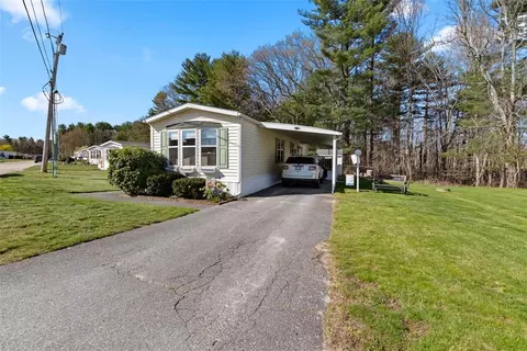 27 Lane F Ln, Coventry, RI 02816 photo 4