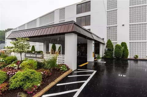 143 Hoffman Ave #410, Cranston, RI 02920