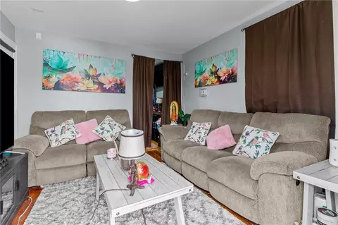 Living - 804 Main St, Pawtucket, RI 02860 photo 4 of 8