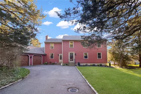 Exterior - 5 Jerome Ave, Warwick, RI 02889 photo 2 of 10