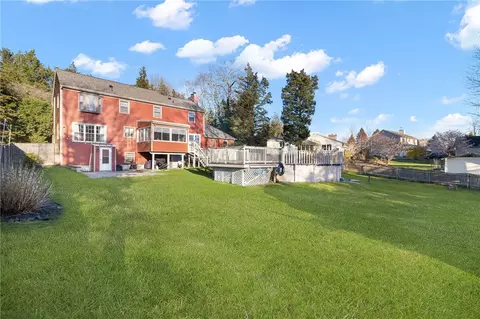 Exterior - 5 Jerome Ave, Warwick, RI 02889 photo 8 of 10