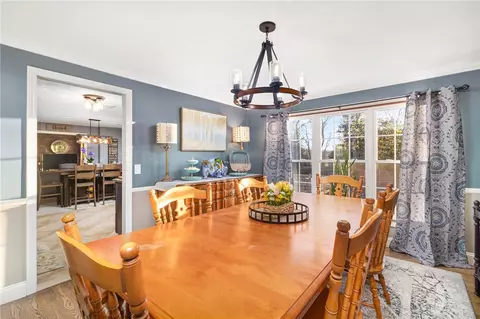 Dining - 5 Jerome Ave, Warwick, RI 02889 photo 4 of 5